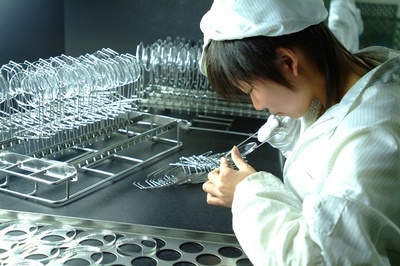 高质量发展产业“观” 从丹阳镜片看中国制造的世界级崛起